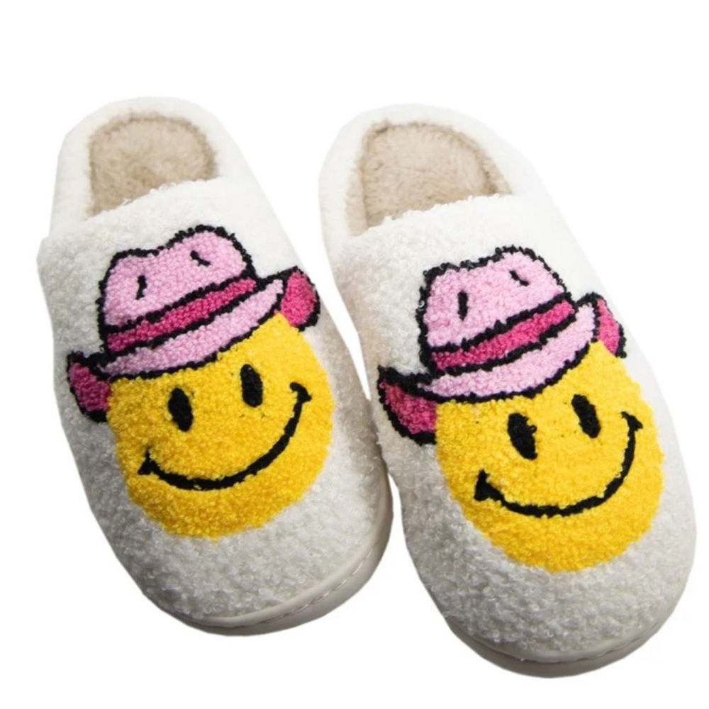 Cowboy Smiley Face Slippers - White and Yellow